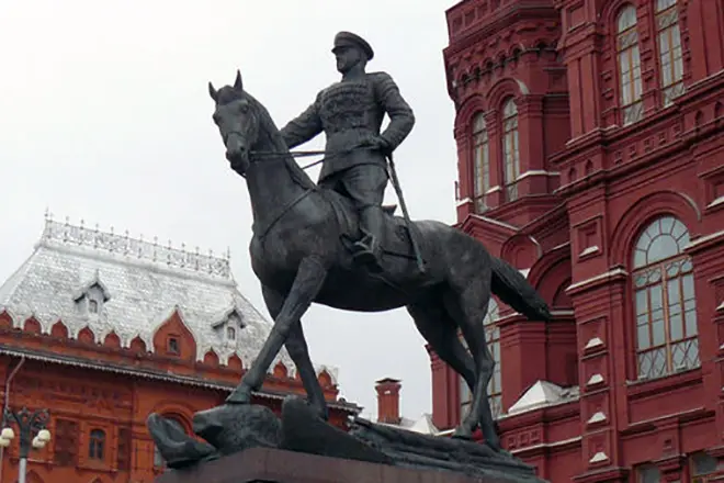 Monument til Georgia Zhukov