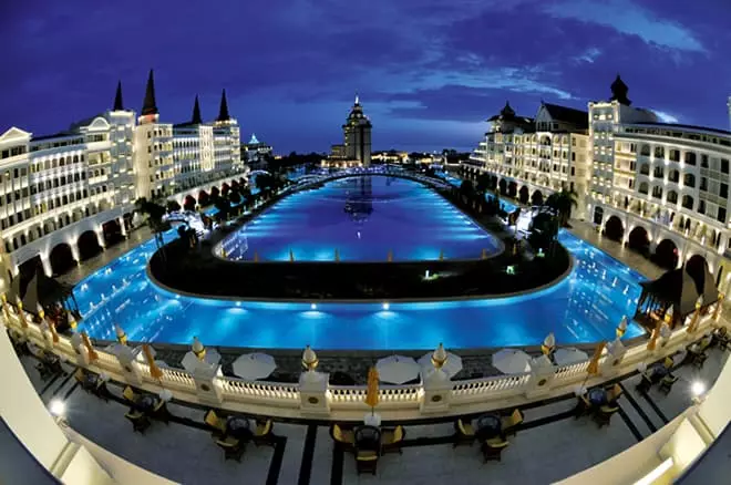 Türk Antalya'da Hotel Telman Ismailova "Mardan Sarayı"
