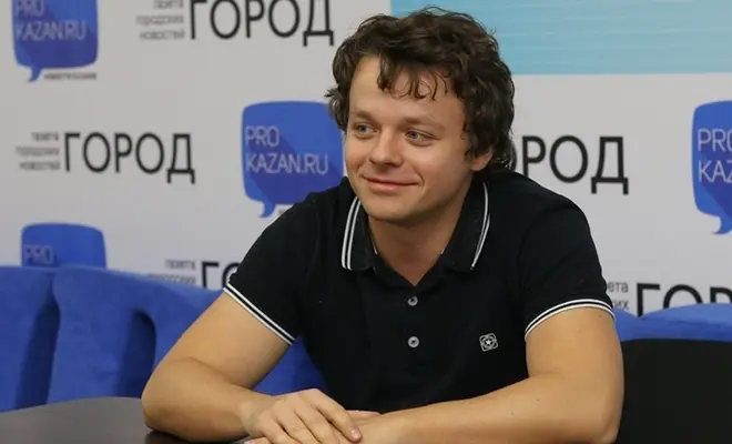 Aktor Sergey Friend.