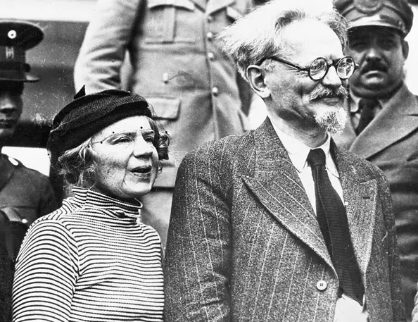 Lion Trotski Natalia Sedovoyun ikinci həyat yoldaşı ilə