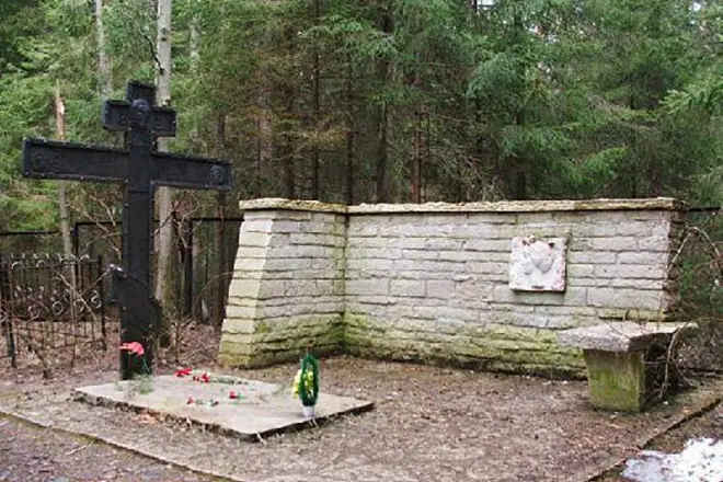 Graven av Anna Akhmatova