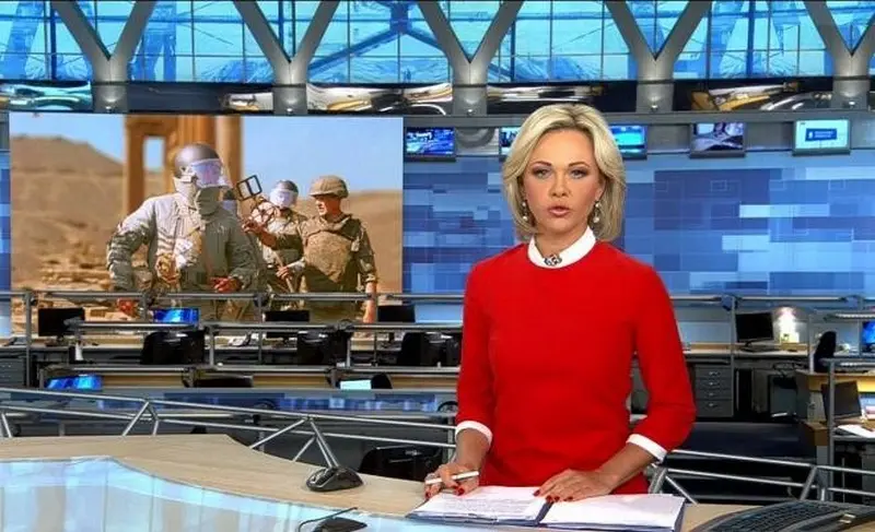 Телеведуча Олена Винник (кадр з програми «Вечірні новини»)