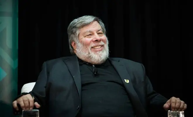 Apple konpayi ko-fondatè Steve Wozniak