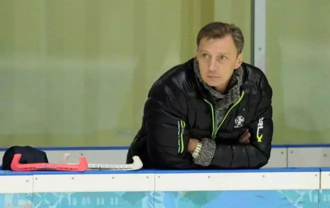 Figure skating coach na si Oleg Vasilyev.