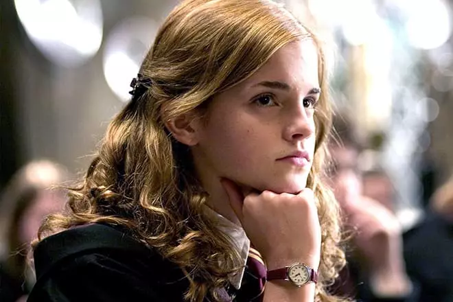 Emma Watson เป็น Hermione Granger