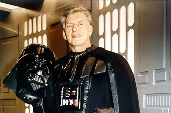David Podz played Darth Vader in the first three parts of the saga