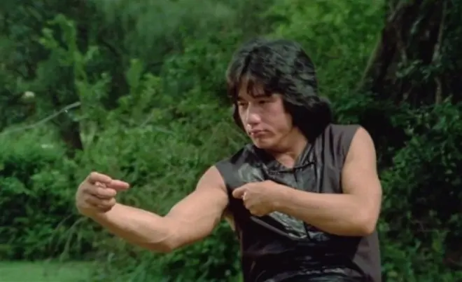 Jackie Chan - Talambuhay, Larawan, Personal na Buhay, Balita, Filmography 2021 18880_3