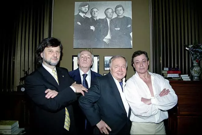 Alexey Rybnikov, Mark Zakharov, Andrei Voznesensky a Nikolai Karachentsov