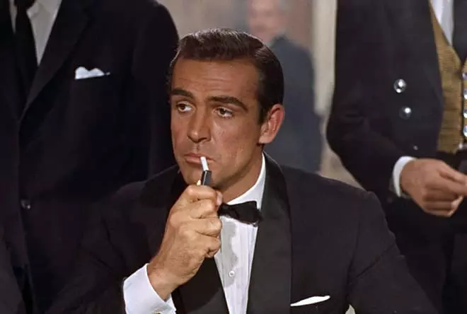 Sean Connery saJames Bond