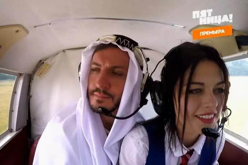 Tatiana Buuray和Sheikh Sergey Zhuravlev在“Pazona”