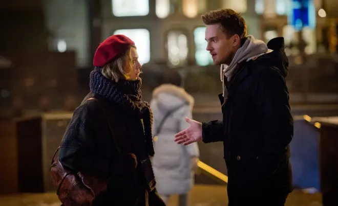 Taisiya Vilkov和Nikita Volkov在电影中“圣诞老人”。战争“