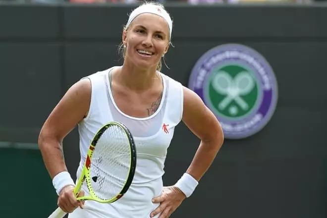 ٹینس پلیئر Svetlana Kuznetsova.