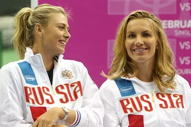 Maria Sharapova og Svetlana Kuznetsova