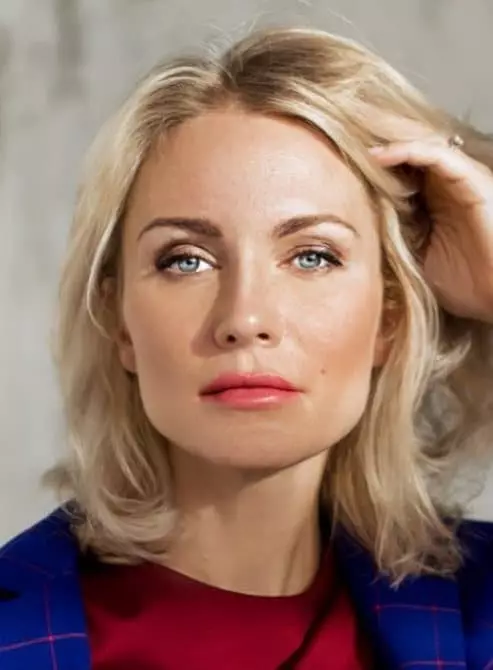 Katya Gordon - Foto, Biografi, Personlig liv, Nyheter, Advokat, Sanger, TV Presenter 2021