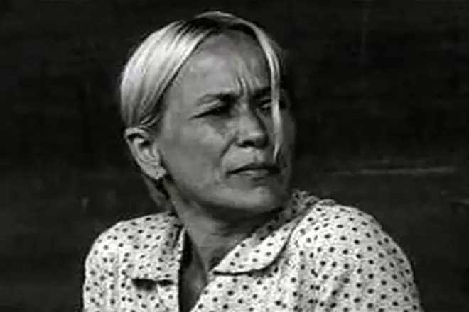 माया बुल्गाकोवा - जीवनी, वैयक्तिक जीवन, मृत्यू, फोटो, फिल्मोग्राफी, अफवा आणि ताज्या बातम्या 19329_5