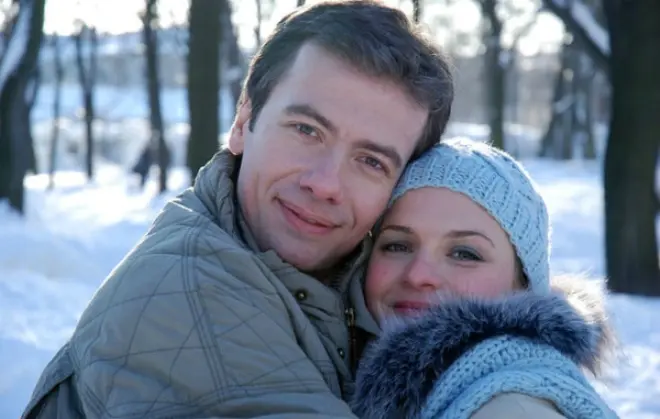 أندريه كوزنيتسوف مع زوجته