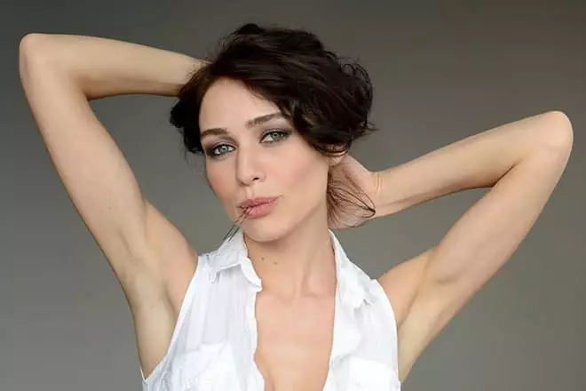 Aktorka Anastasia Klyuev.
