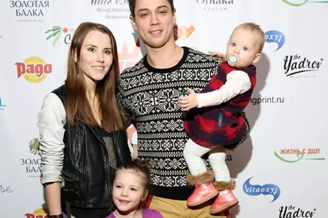 Егор Вадов со семејството