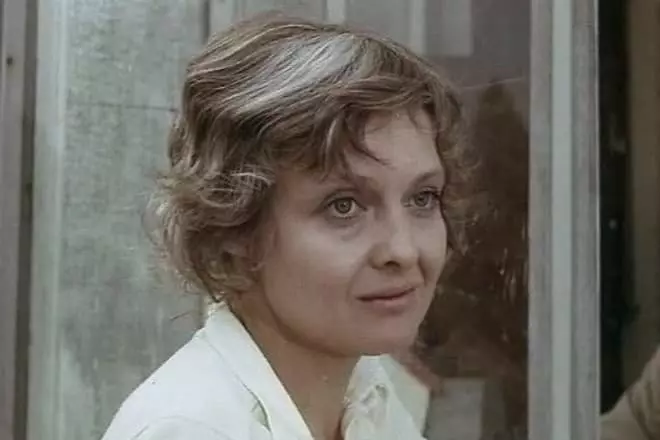 Olga Antonova - biografi, poto, kahirupan pribadi, warta, film 2021 19638_5