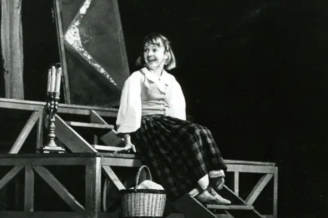 Tatyana Aksyuta在“雪女王”的戲劇中