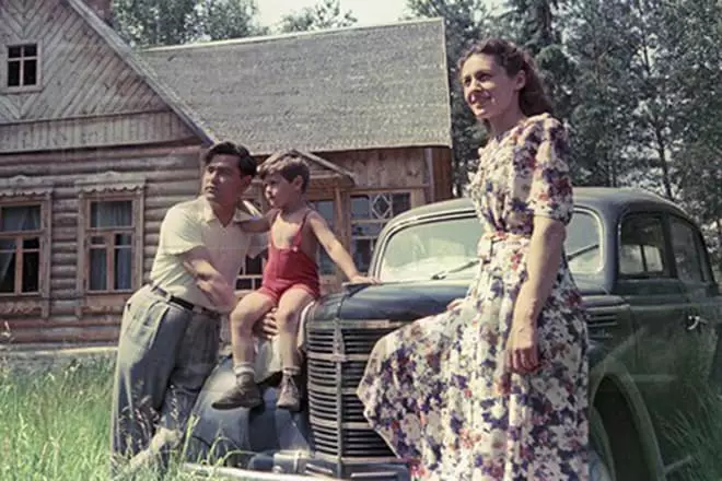 Alexey Maresiev e sua esposa e filho de Viteya