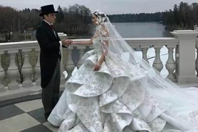 Bryllup Evgenia Kuzina og Alexandra Artemova