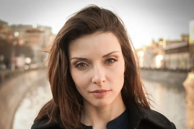 Actress Yulia Agafonova