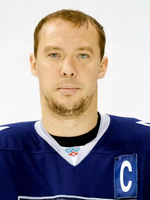 Sergey Mozakhin - biografie, foto, persoonlijk leven, nieuws, hockey 2021