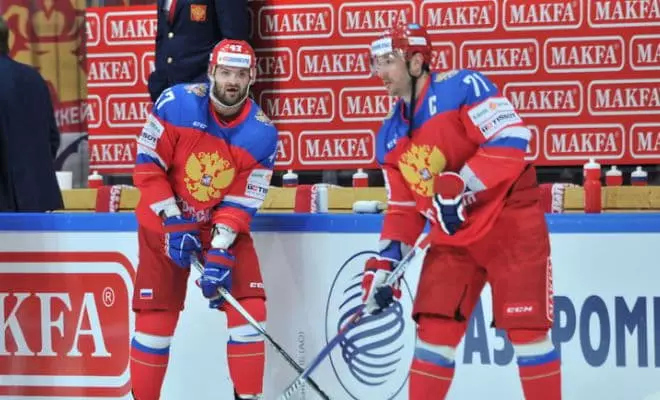 Alexander Radulov和Ilya Kovalchuk作為俄羅斯國家隊的一部分