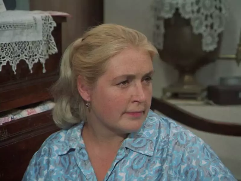 Lydia Fedoseeva-Shukshina - Biografia, Vita personale, Notizie, Films, Foto, Bari Alibasov, Divorzio 2021 19788_1
