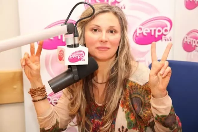 Sänger Larisa Chernikov.