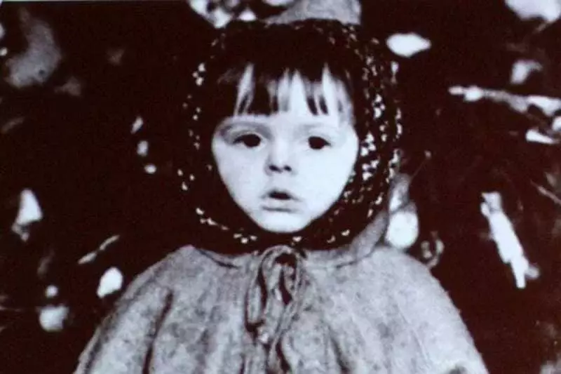 Клара Новикова во детството