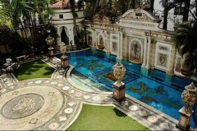 Huis Donatella Versace in Miami Beach