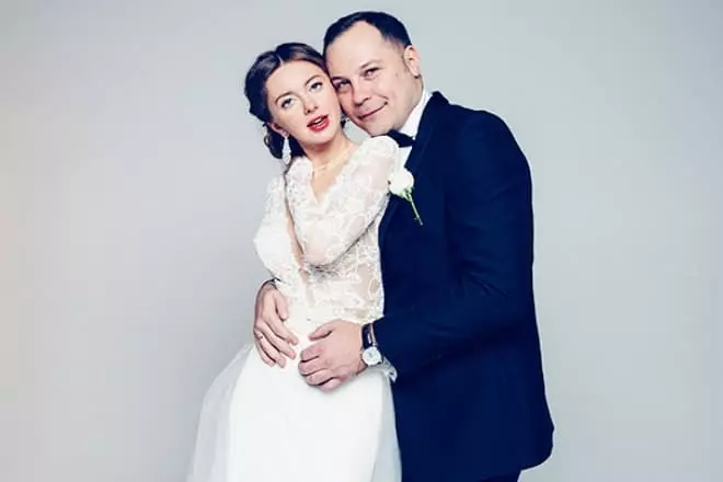 Наталија Костенова со нејзиниот сопруг