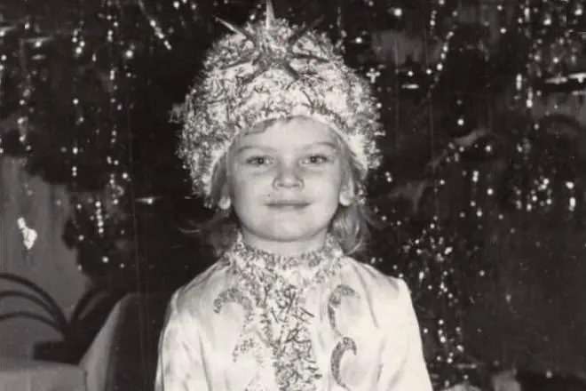 Elena Kulecksky gyermekkorban