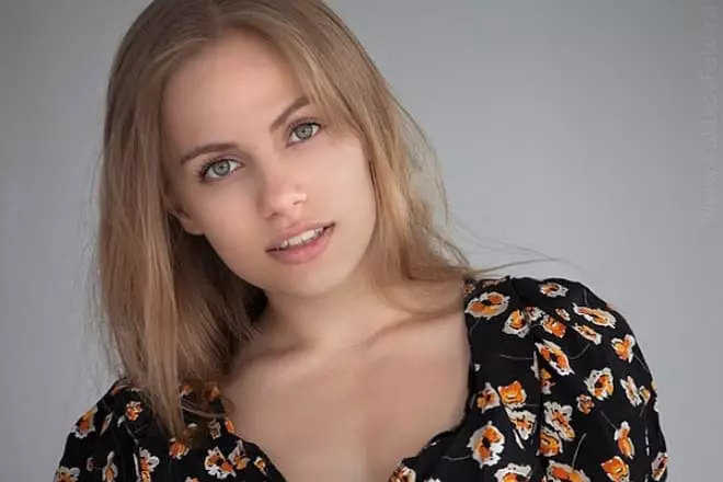 Актриса Виктория Клинков