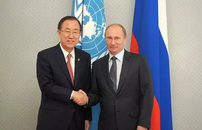 Ban Gi Moon et Vladimir Poutine