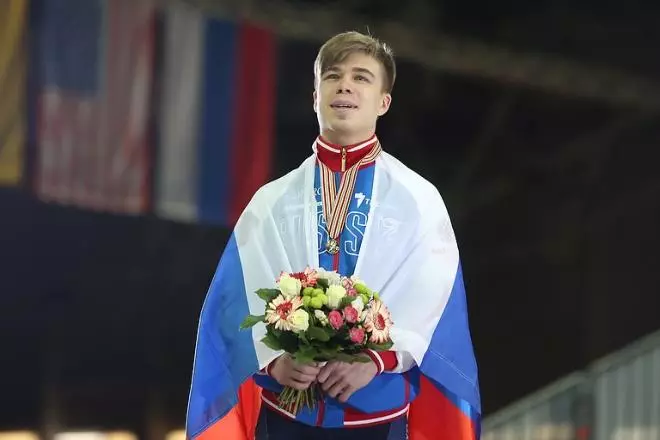 Skater Semen Elistratov.