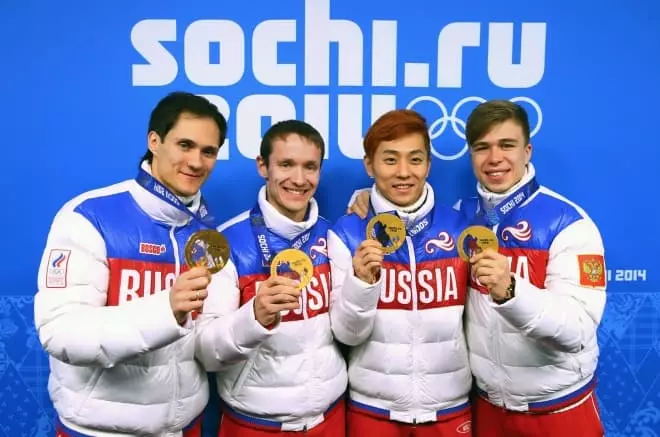 Vladimir Grigoriev, Ruslan Zakharov, Viktor Ib thiab kua phev txiv neej Elistratov rau OI nyob rau hauv Sochi