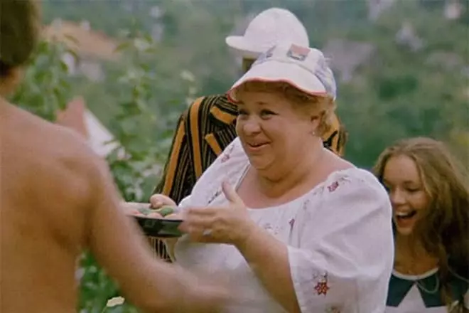 Natalia Krachkovskaya在电影中“成为我的丈夫”