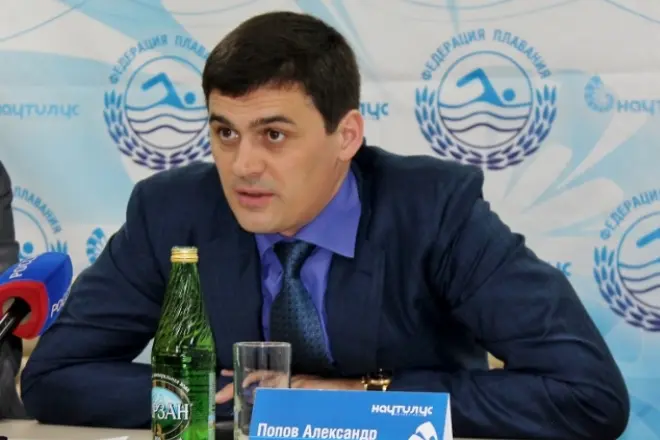 Alexander Popov - Kansainvälisen uimaliiton jäsen