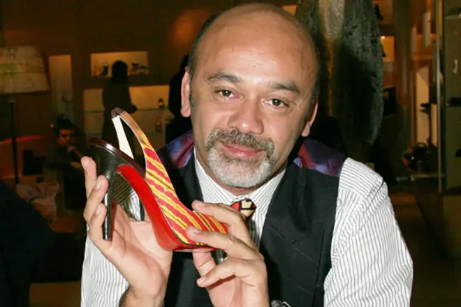 Christian Lubutani dhe këpucët e tij të projektuesit