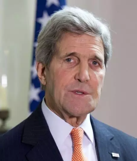 John Kerry - biografi, karier, politik, prestasi, hobi, posisi di Rusia dan Ukraina, kehidupan pribadi, istri, anak-anak, kondisi, pertumbuhan, foto, rumor, dan berita terakhir 2021