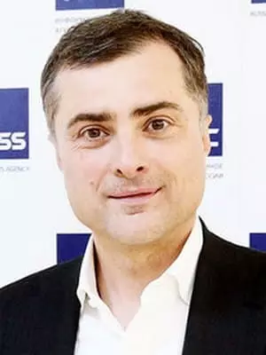 Vladislav Surkov - Photo, Bywgraffiad, Bywyd Personol, Newyddion 2021