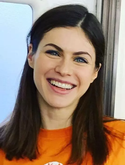 Alexandra Daddario - biography, personal life, photo, news, "real detective", films, actress, in a swimsuit 2021