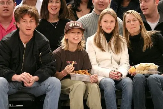 Robin Wright i Sean Penn sa djecom