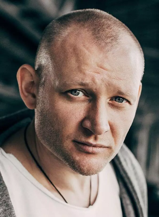 Andrei Frolov - Foto, biografie, osobní život, zprávy, herec 2021