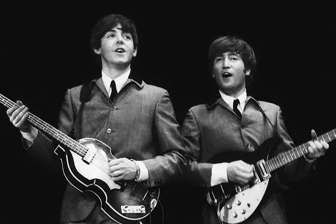John Lennon kaj Paul McCartney