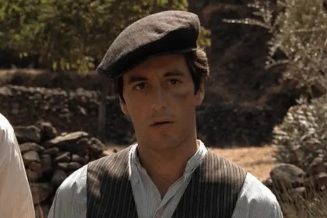 Al Pacino作為Michael Korleon（從電影中拍攝“偉大的父親”）