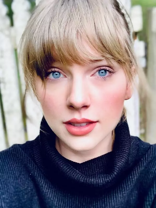 Taylor Swift - Foto, Biografie, persönliches Leben, Nachrichten, Songs, Clips 2021